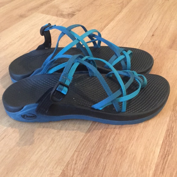Chaco Shoes - Like new Chaco Sandals✨